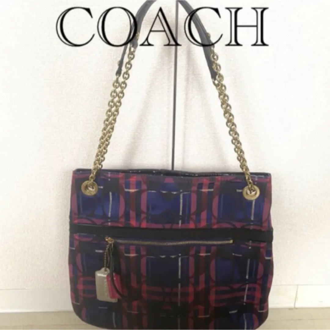 COACH デザイントートバッグ