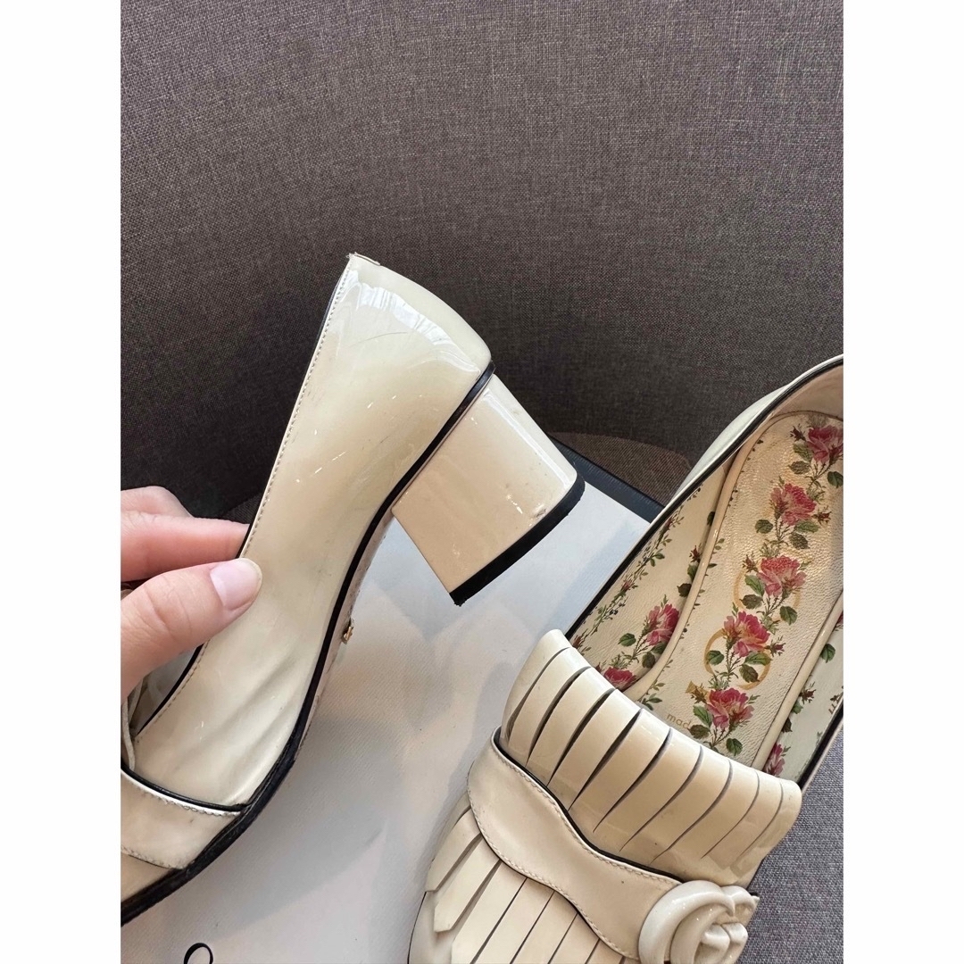 Gucci(グッチ)のGUCCI ローファーホワイト　23.5〜24cm レディースの靴/シューズ(ローファー/革靴)の商品写真