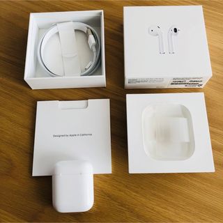 アップル(Apple)のApple AirPods (ヘッドフォン/イヤフォン)