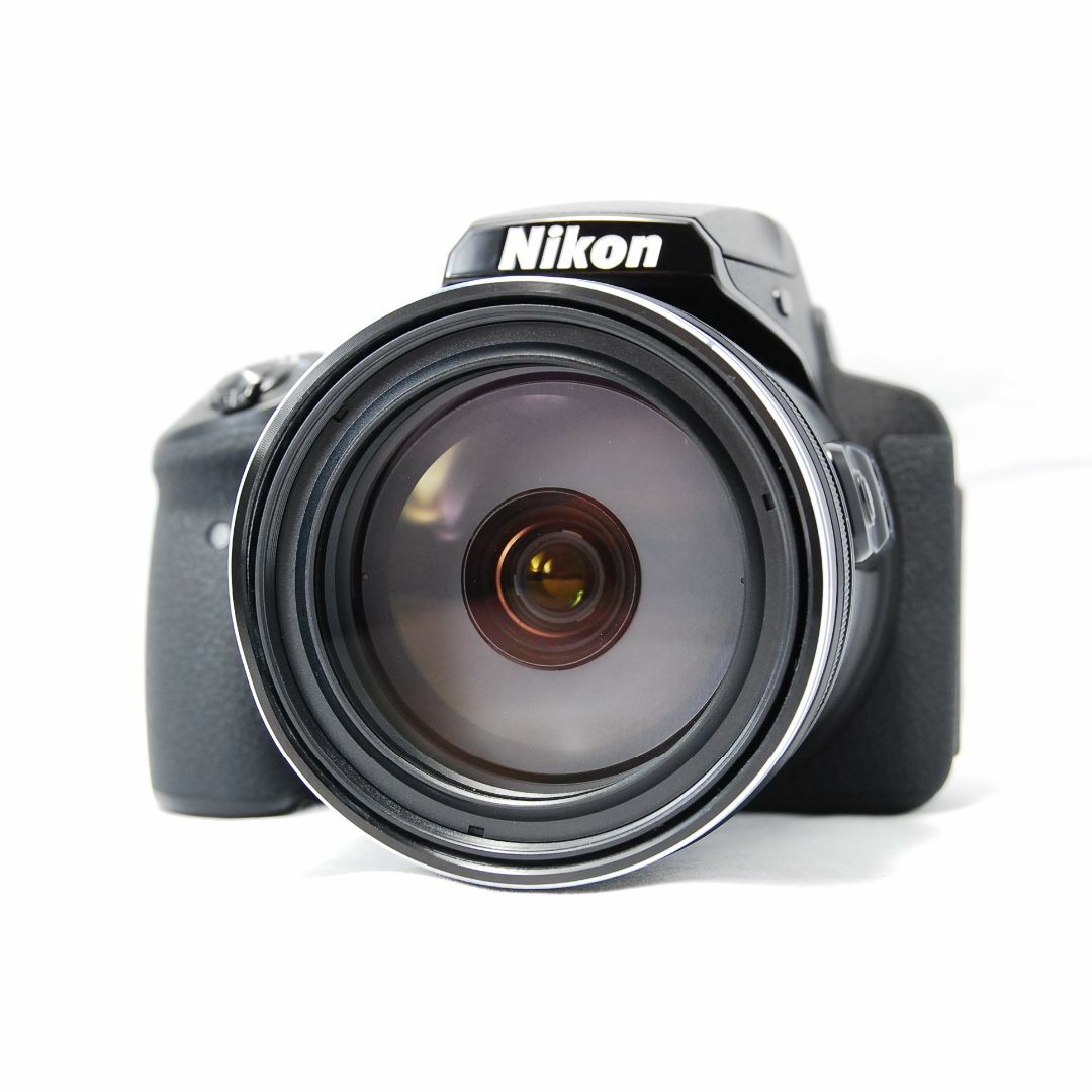 Nikon(ニコン)のNikon COOLPIX P900 光学83倍ズーム クールピクス スマホ/家電/カメラのカメラ(コンパクトデジタルカメラ)の商品写真