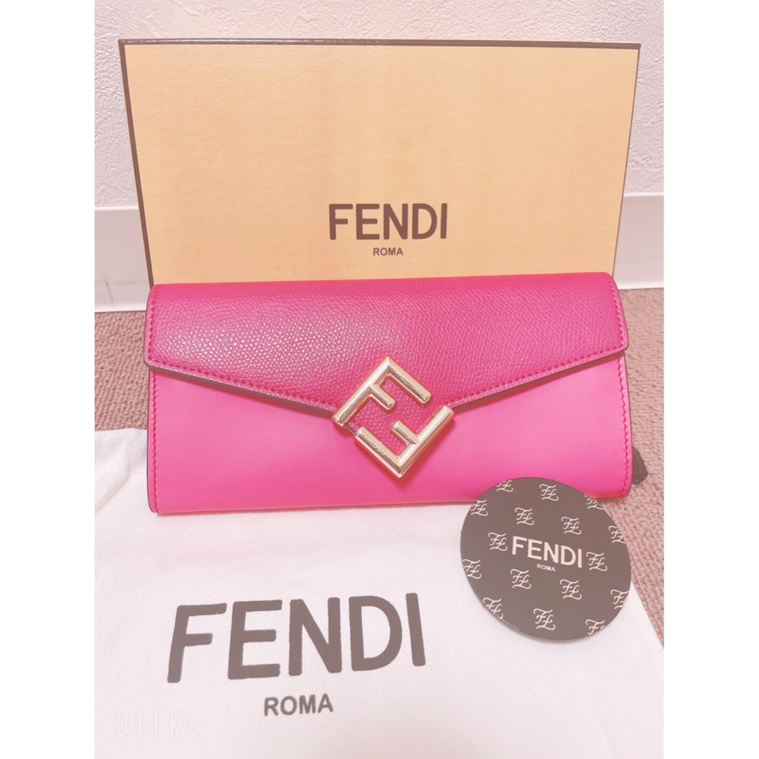 プラダフェンディ FFダイヤモンド FENDI  ピンク 長財布 カーフスキン レザー