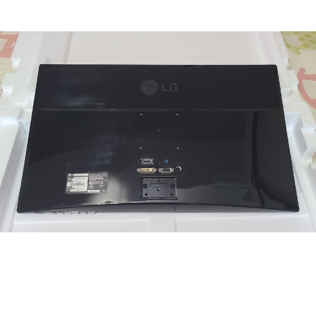 LG　E2351VR　23インチLEDワイドモニタ　　HDMI付