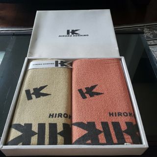 ヒロココシノ(HIROKO KOSHINO)のhiroko koshino バスタオル2枚セット　訳あり未使用品(タオル/バス用品)