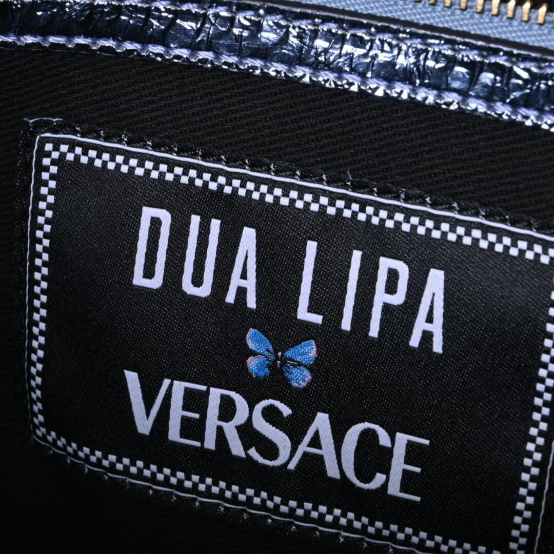 VERSACE(ヴェルサーチ)のVERSACE メタリック ホーボー バッグ レディースのバッグ(ショルダーバッグ)の商品写真