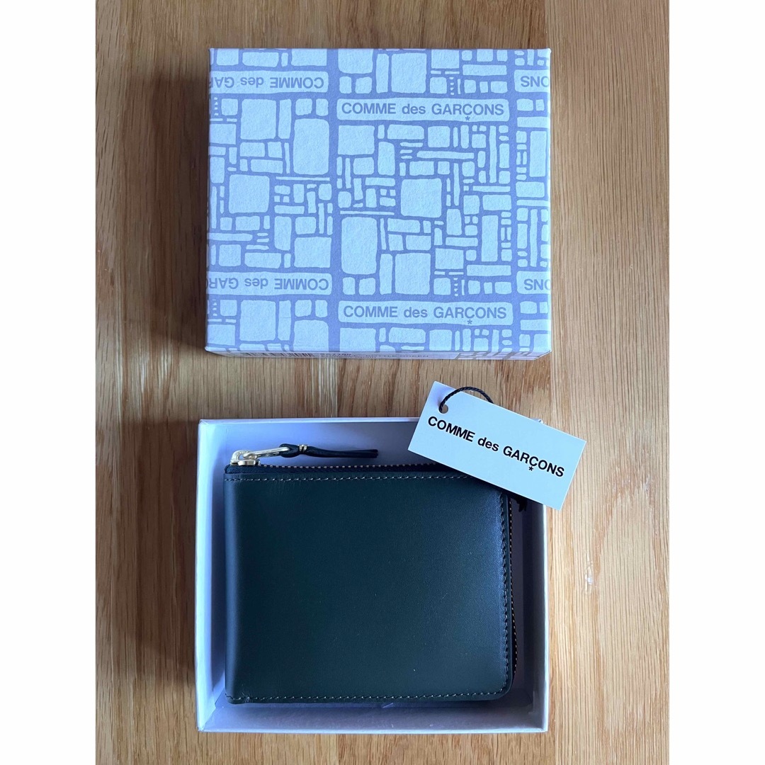 新品 未使用コムデギャルソン ウォレット 二つ折り財布 グリーン