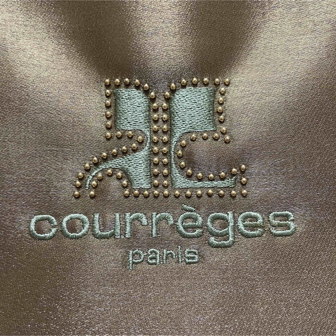 courreges トートバッグ　A4サイズ収納可能　肩掛け可能　ビッグロゴ