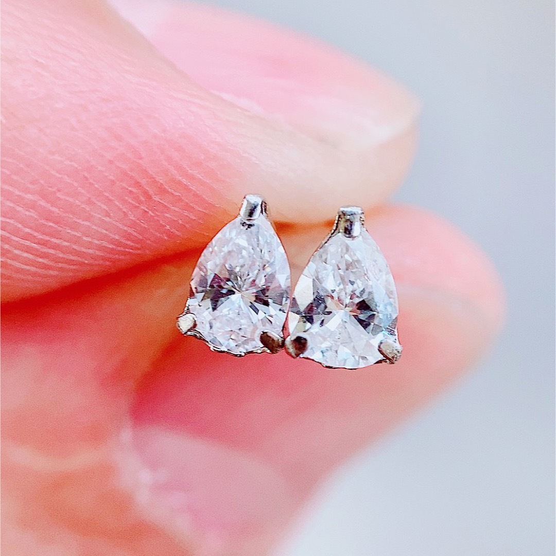 ★0.882ct★✨一粒ダイヤG,SI-2,Goodプラチナスタッドピアス