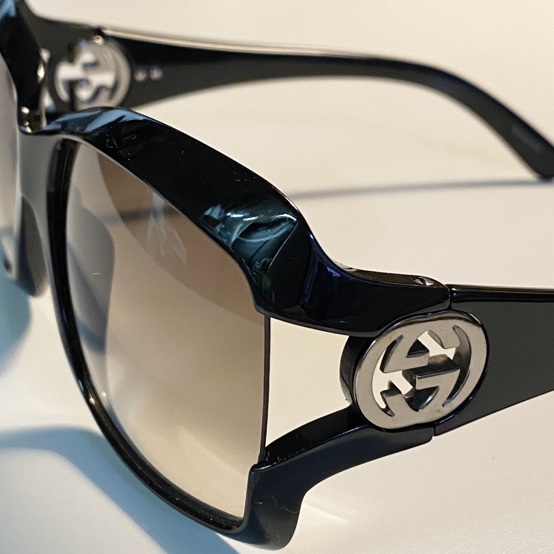 GUCCI グッチ サングラス GG2598/S ブラック ケース付き
