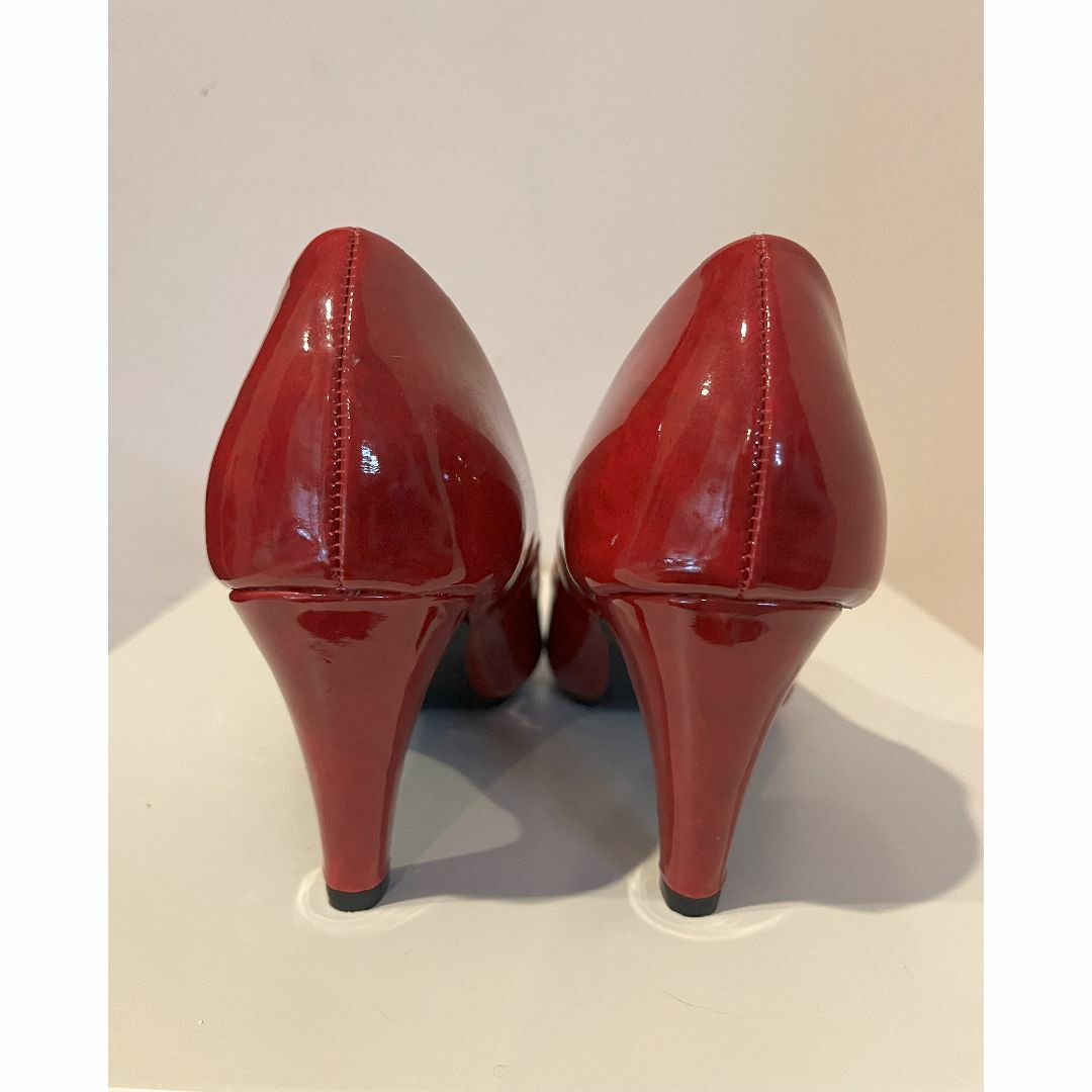 エナメルパンプス／赤24cm レディースの靴/シューズ(ハイヒール/パンプス)の商品写真