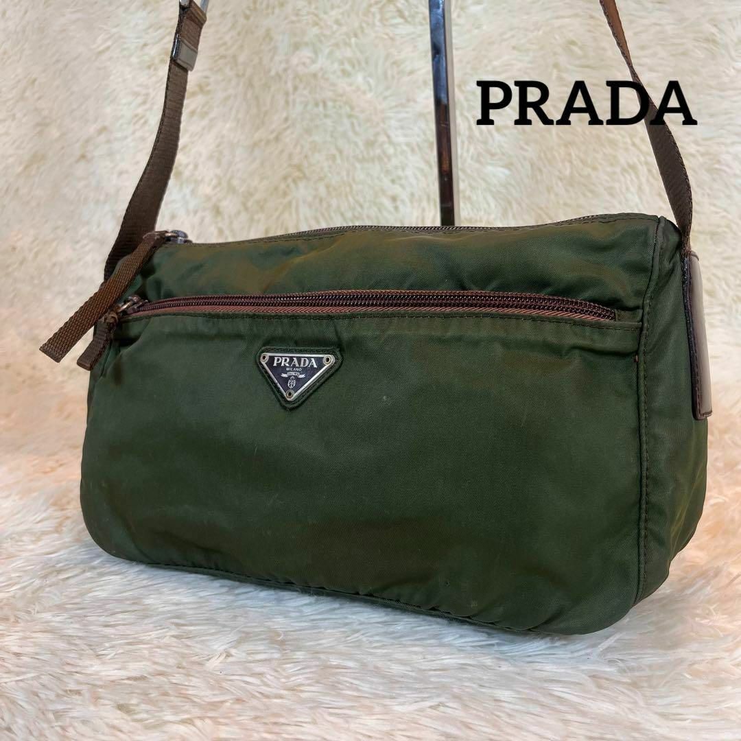 PRADA ナイロンリュック　ヴィンテージ品　三角ロゴ　カーキ