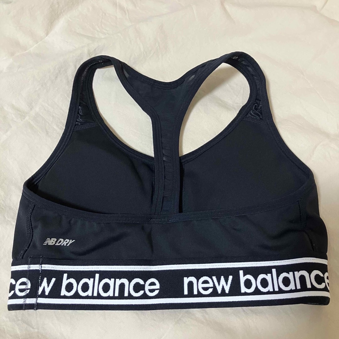 New Balance(ニューバランス)の売り切りSALE!!【美品】スポーツウェア スポーツ/アウトドアのトレーニング/エクササイズ(トレーニング用品)の商品写真