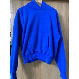 BALENCIAGA(パーカー ・ ブルー・ネイビー/青色系)のフリマ BALENCIAGA(パーカー ・ ブルー・ネイビー/青色系)のフリマ