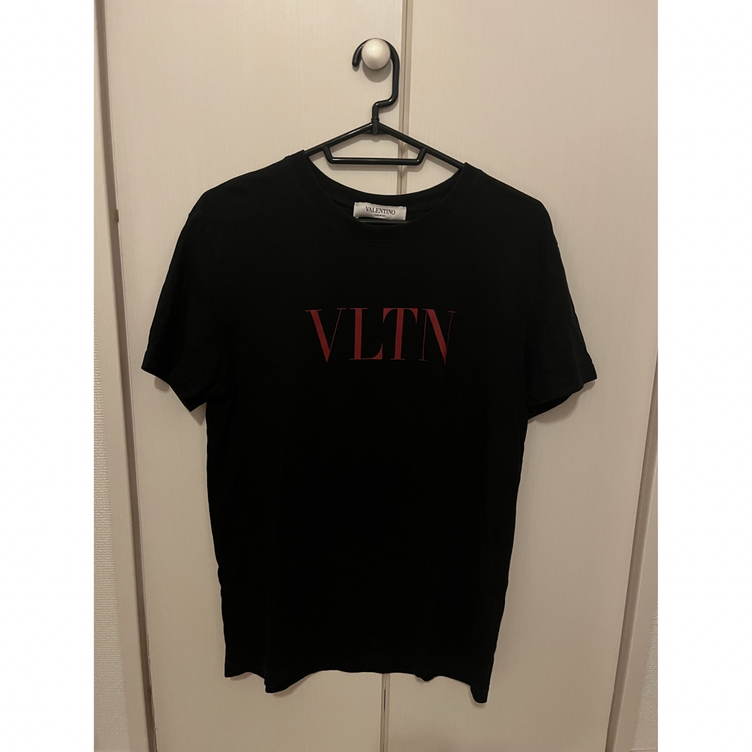 黒Tシャツ　VALENTINO VLTN ヴァレンティノ