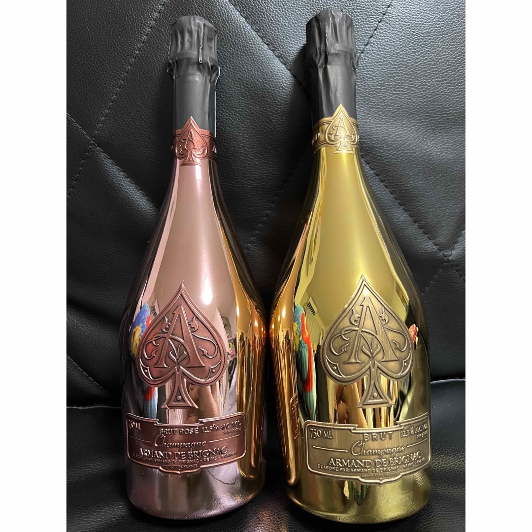 ARMAND DE BRIGNAC/アルマンドブリニャック ゴールド2本セット-