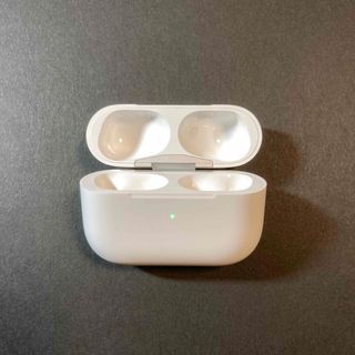 アップル(Apple)のAirPods Pro　本体　充電ケース　第一世代　エアーポッツプロ　A2190(ヘッドフォン/イヤフォン)