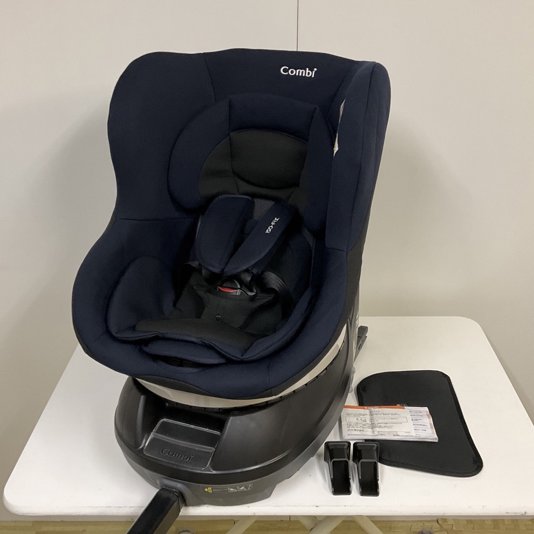 綺麗！コンビ ネセルターン リミテッド ISOFIX ネイビー チャイルドシート