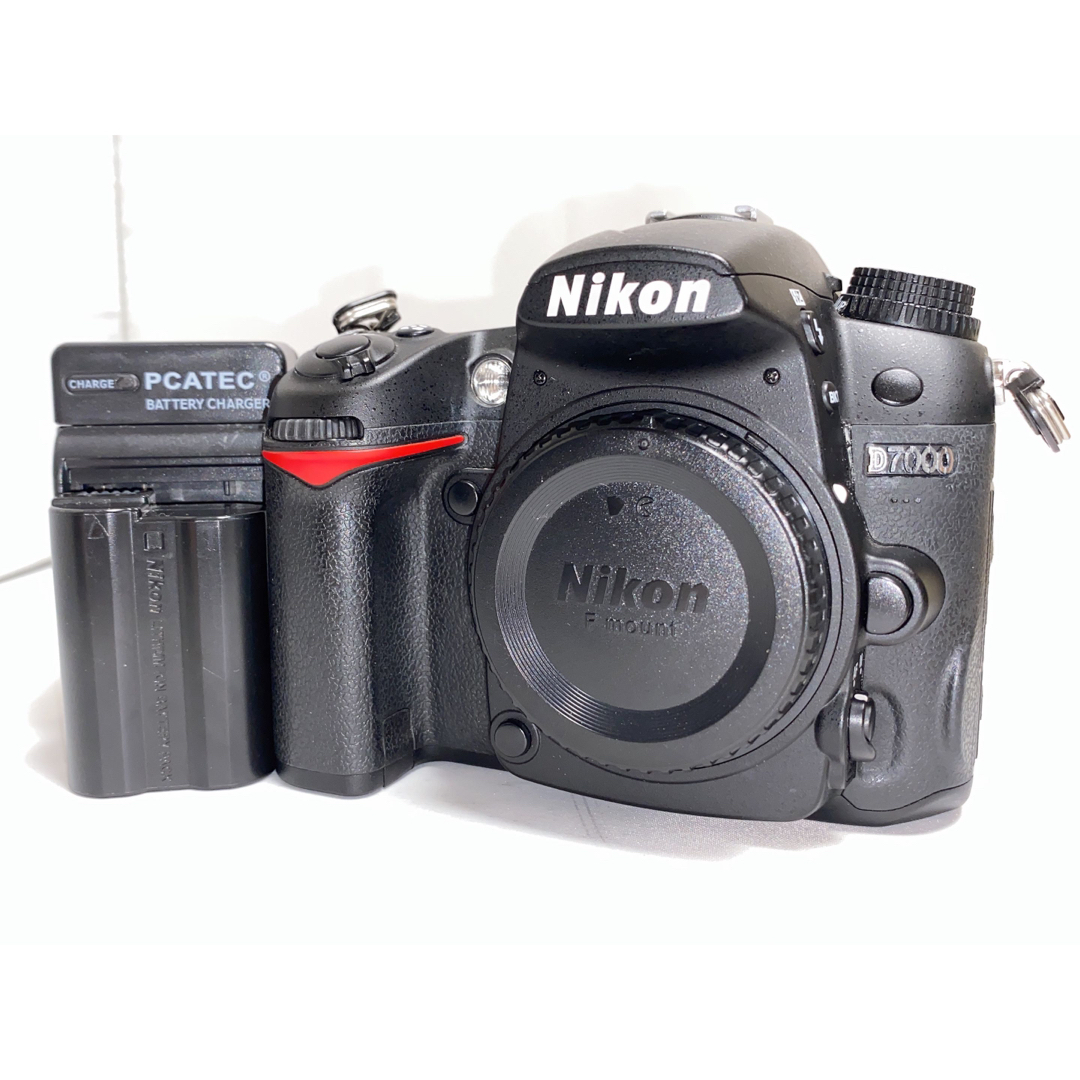 デジタル一眼Nikon D7000 ボディ 本体