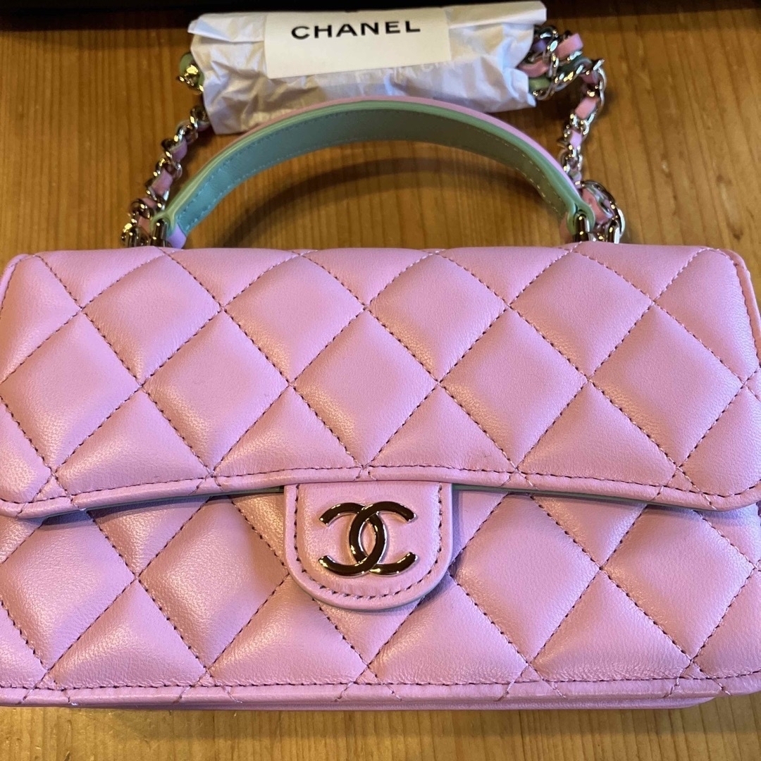 CHANEL????フラップミニバッグ????フォンケース????ラムスキン