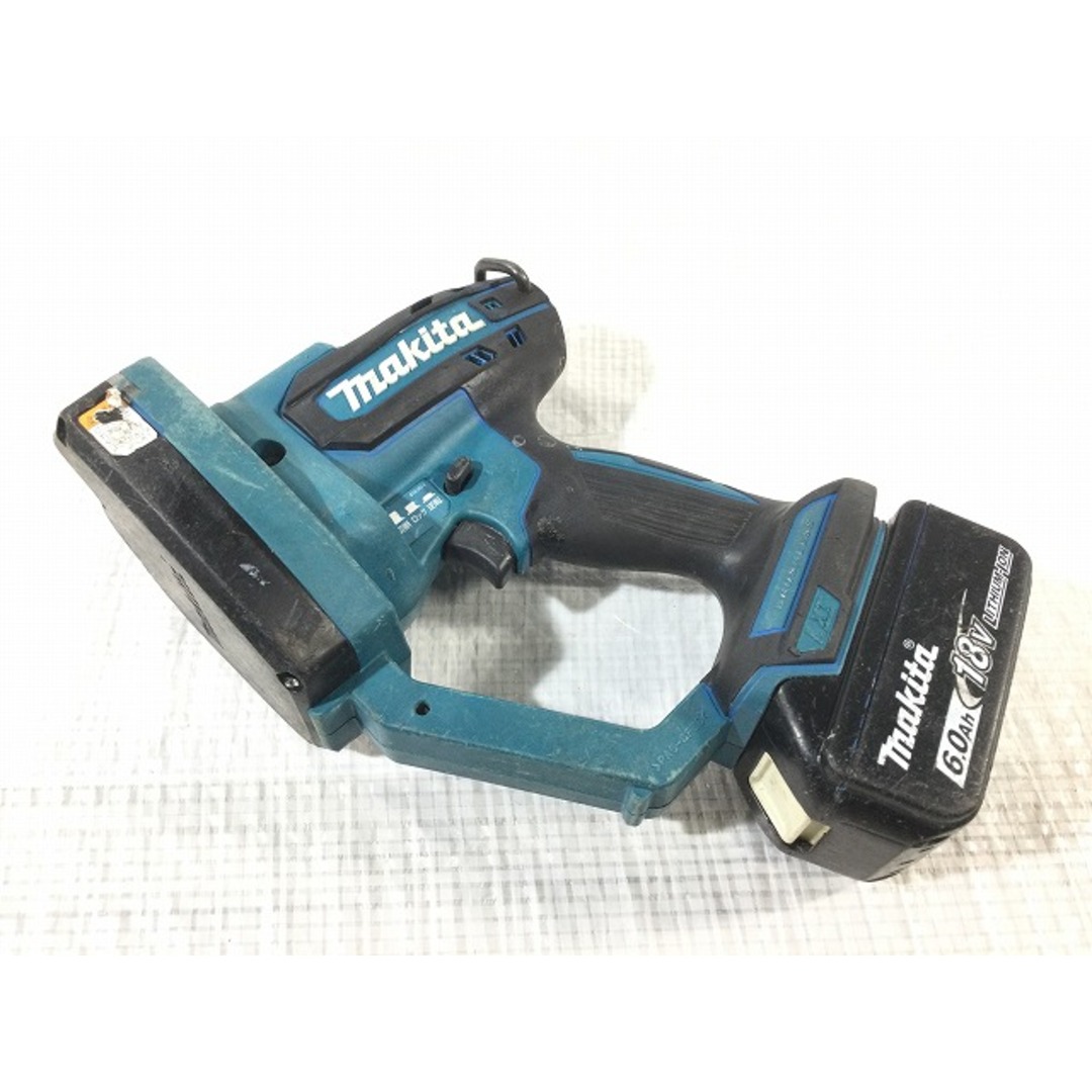 ☆中古品☆makita マキタ 18V 充電式全ネジカッタ SC102D バッテリー1個(18V 6.0AH) 充電器付き 全ねじカッター  寸切りカッター 77620