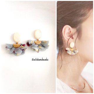 【No.430】ハンドメイド ピアス イヤリング 大人可愛い タッセル 秋 花(ピアス)