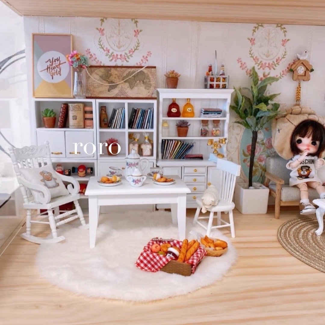 ③木製ドールハウス ハンドメイド 背景シルバニアプチブライス ③木製ドールハウス ハンドメイド 背景シルバニアプチブライス