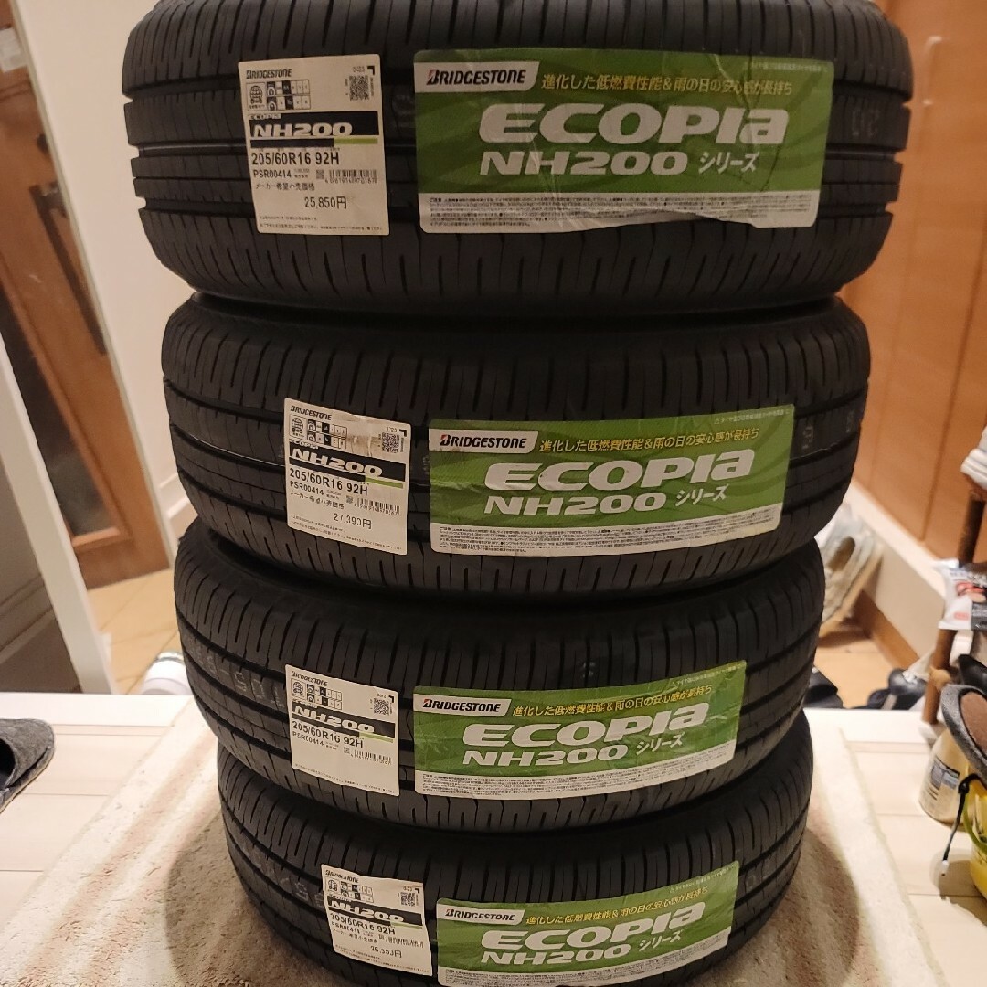 BRIDGESTONE ECOPIA NH200C 205/60R16自動車