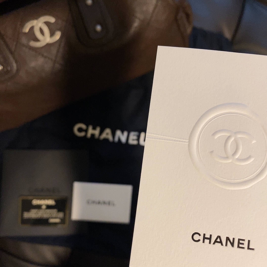 Chanel ハンドバッグ (Gカード付き！)