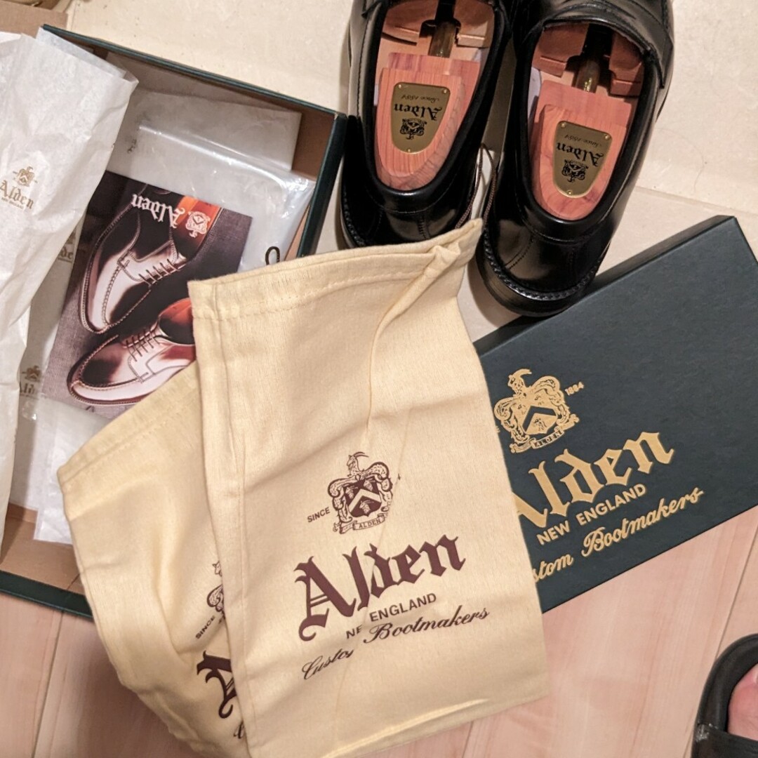 Alden(オールデン)のAlden ローファー 987 9D 黒 メンズの靴/シューズ(スリッポン/モカシン)の商品写真