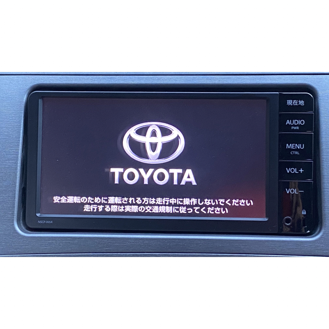 トヨタ純正ナビ　NSCP-W64