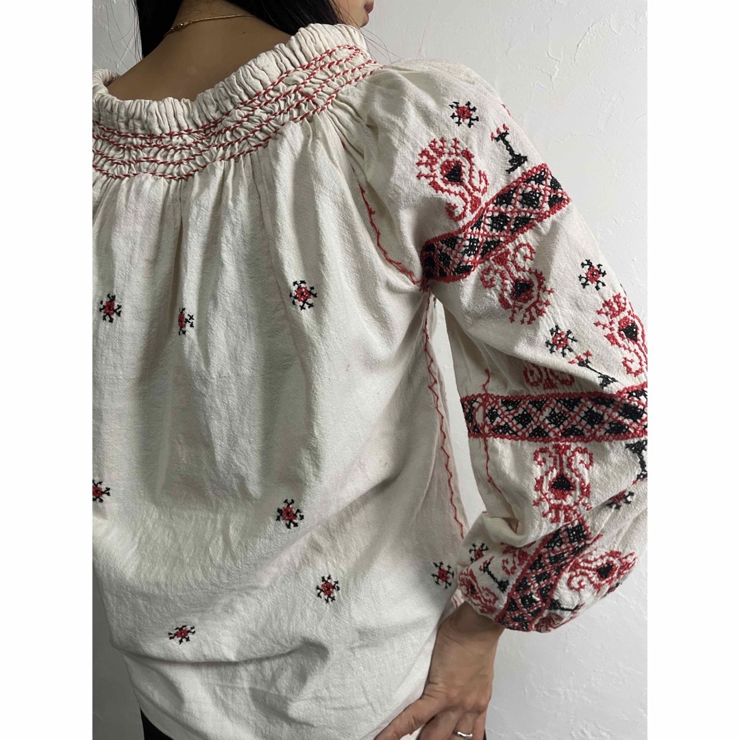 Rumania embroidery blouse レディースのトップス(シャツ/ブラウス(長袖/七分))の商品写真