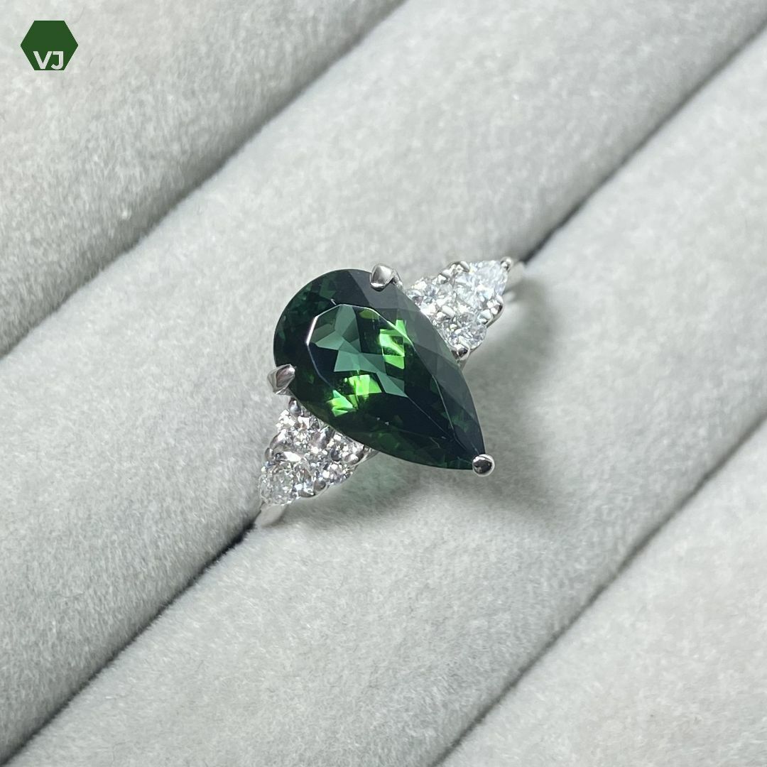 22-5】グリーントルマリン ダイヤモンド リング 2.28ctD0.32ct 22-5】グリーントルマリン ダイヤモンド リング 2.28ctD0.32ct