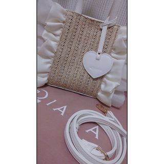DIANA カゴバッグ ホワイト