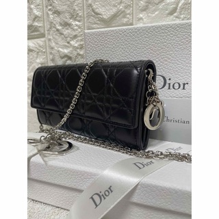 クリスチャンディオール(Christian Dior)のDIOR チェーンウォレット　斜め掛け✨未使用品(財布)