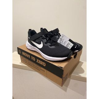 ナイキ(NIKE)のNIKE ナイキキッズシューズ　レボリューション6  (スニーカー)