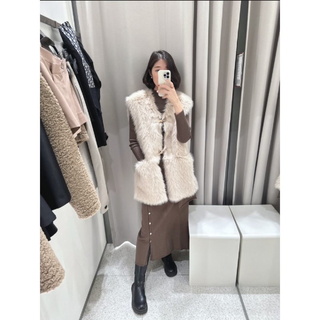 ZARA フェイクファー　フードジャケット　コート　S エクリュ