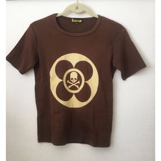 Tシャツ　トップス(Tシャツ/カットソー)