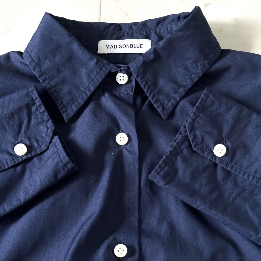 MADISONBLUE(マディソンブルー)の美品☆マディソンブルー J.BRADLEY CUFFSHIRT ネイビー 七分袖 レディースのトップス(シャツ/ブラウス(長袖/七分))の商品写真