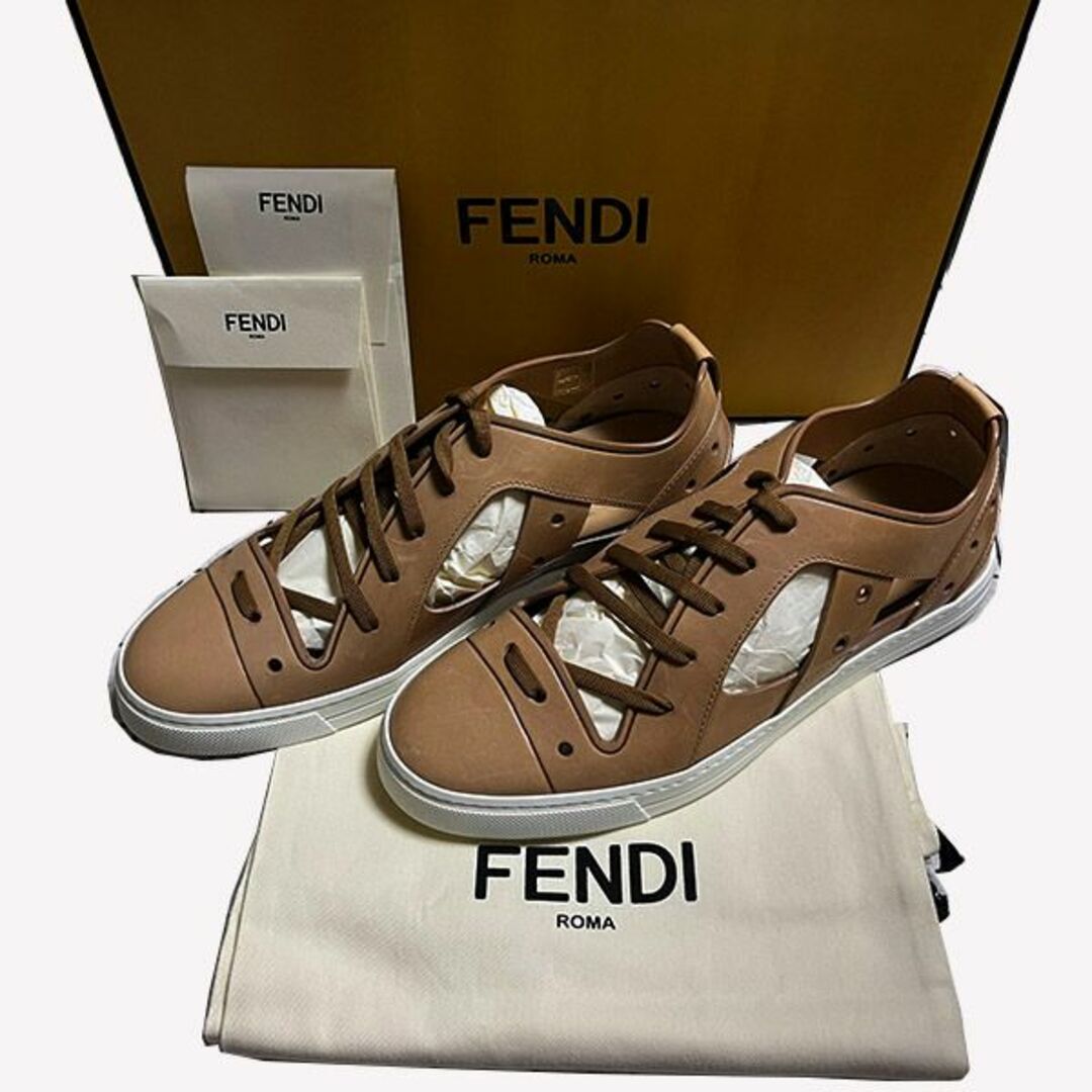 【新品】FENDI スニーカーサンダル　レザー　ベージュ　7E　26