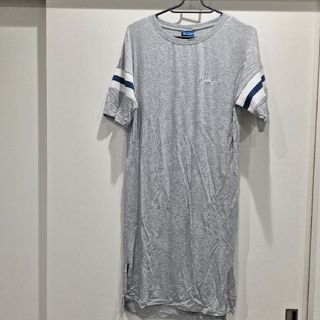 チャンピオン(Champion)のチャンピオン　Tシャツ　ティーシャツ　ワンピース(ひざ丈ワンピース)