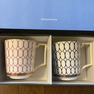 WEDGWOOD - 新品未使用　ウェッジウッド　ルネッサンスゴールド　ペアマグカップ