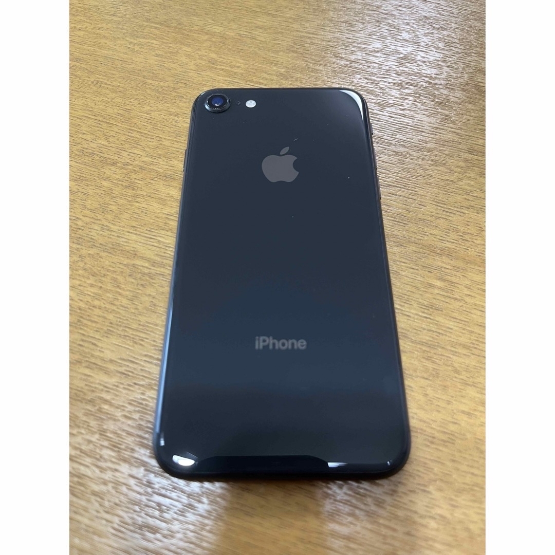 iPhone(アイフォーン)のiPhone8 64GB ブラック スマホ/家電/カメラのスマートフォン/携帯電話(スマートフォン本体)の商品写真