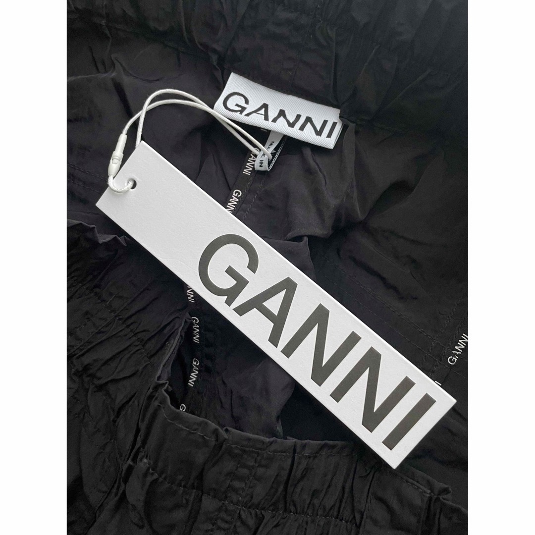 Adam et Rope' - 【新品】GANNI ガニー ブラック ハーフパンツの通販