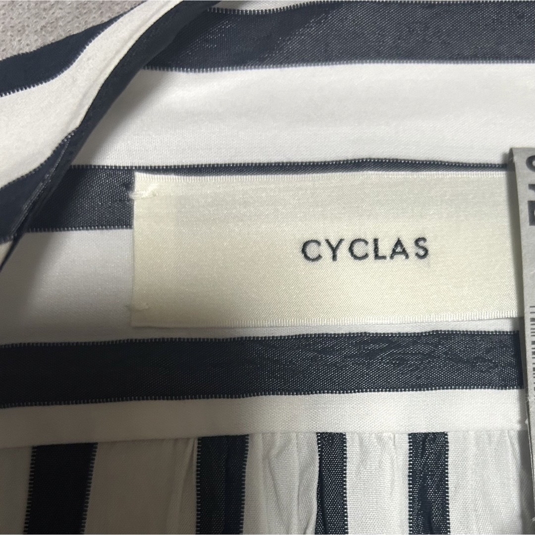 CYCLAS シクラス定番コットンシルクアイコニックストライプシャツ