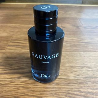 ディオール(Dior)の美品！　ディオール ソヴァージュ パルファン　100ml 箱無　　値引✖︎(香水(男性用))