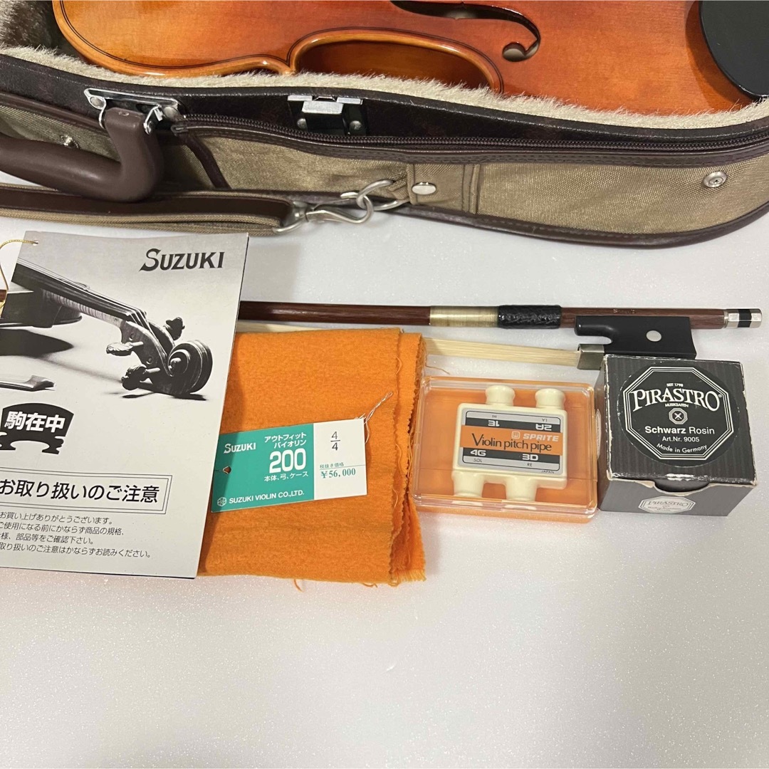 良品】4/4サイズ No.200 スズキ バイオリン 弓セット 良品】4/4サイズ No.200 スズキ バイオリン 弓セット