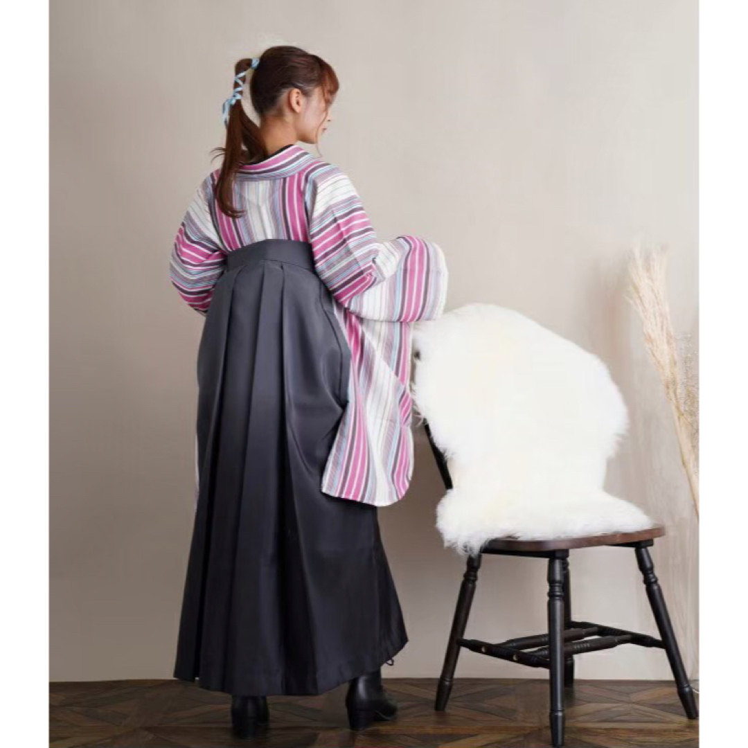 美品【着物+袴セット】utatane ウタタネ 二尺袖着物 袴 卒業式 Mの