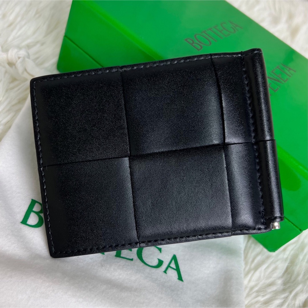極美品 BOTTEGA VENETA カセット マネークリップ レザー 黒 - 折り財布
