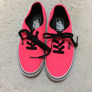 ヴァンズ(VANS)のvans ネオンカラー ピンク 蛍光(スニーカー)