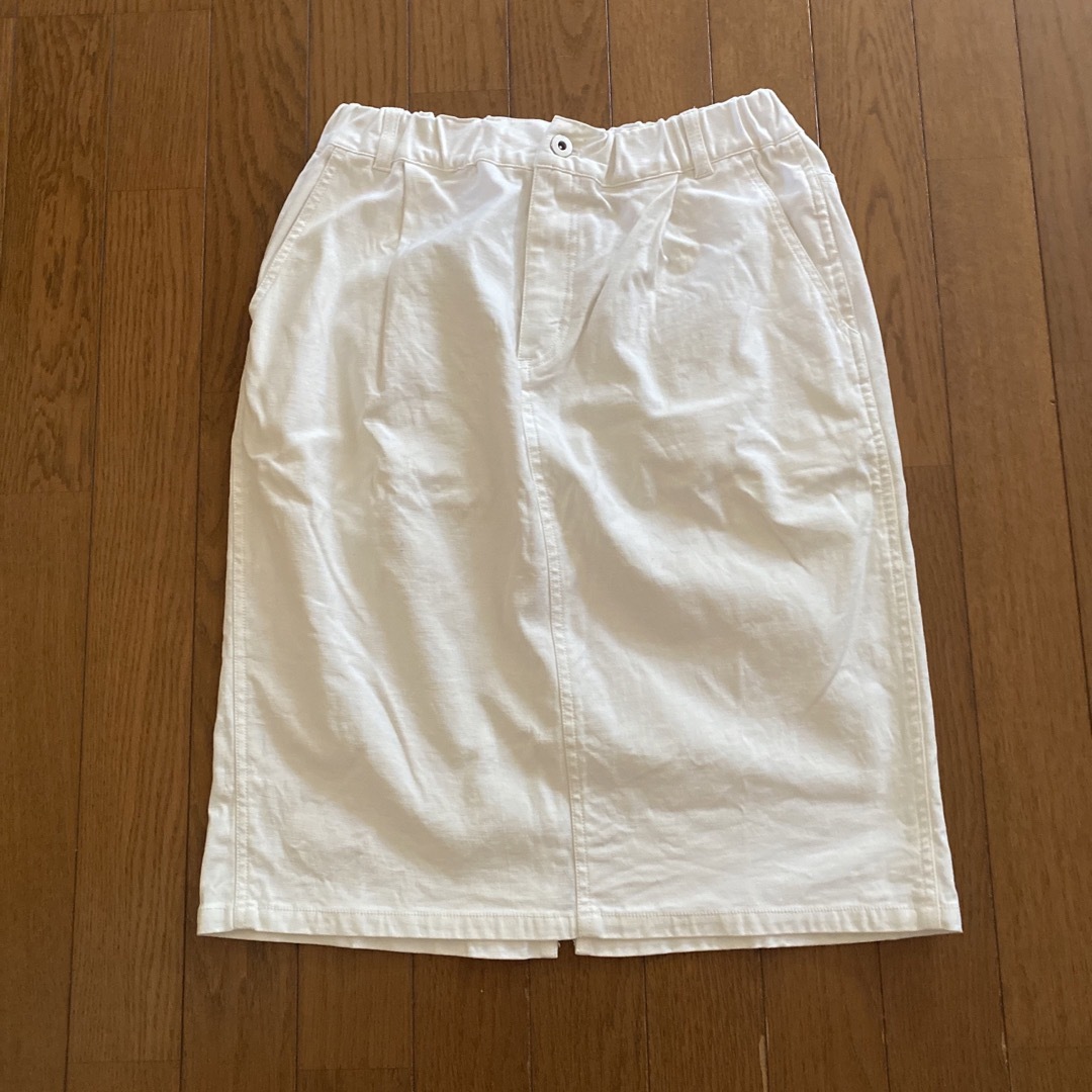CHILD WOMAN(チャイルドウーマン)のホワイトデニムペンシルスカート レディースのスカート(ひざ丈スカート)の商品写真