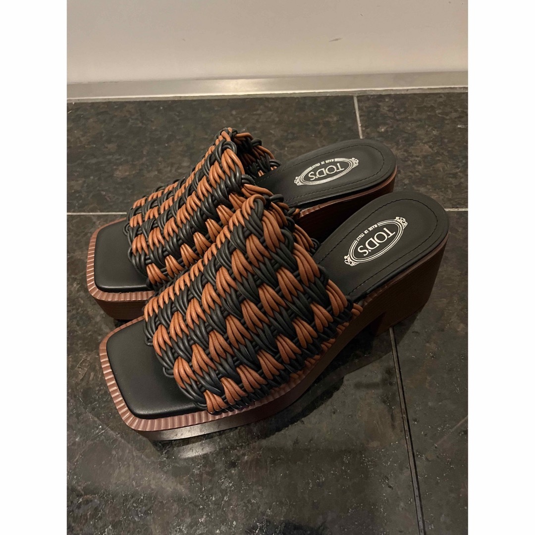 Marni(マルニ)のTOD’S サンダル 37 レディースの靴/シューズ(サンダル)の商品写真